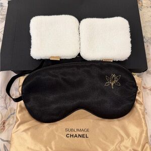 Chanel Sublimage Gold Cosmetic Pouch